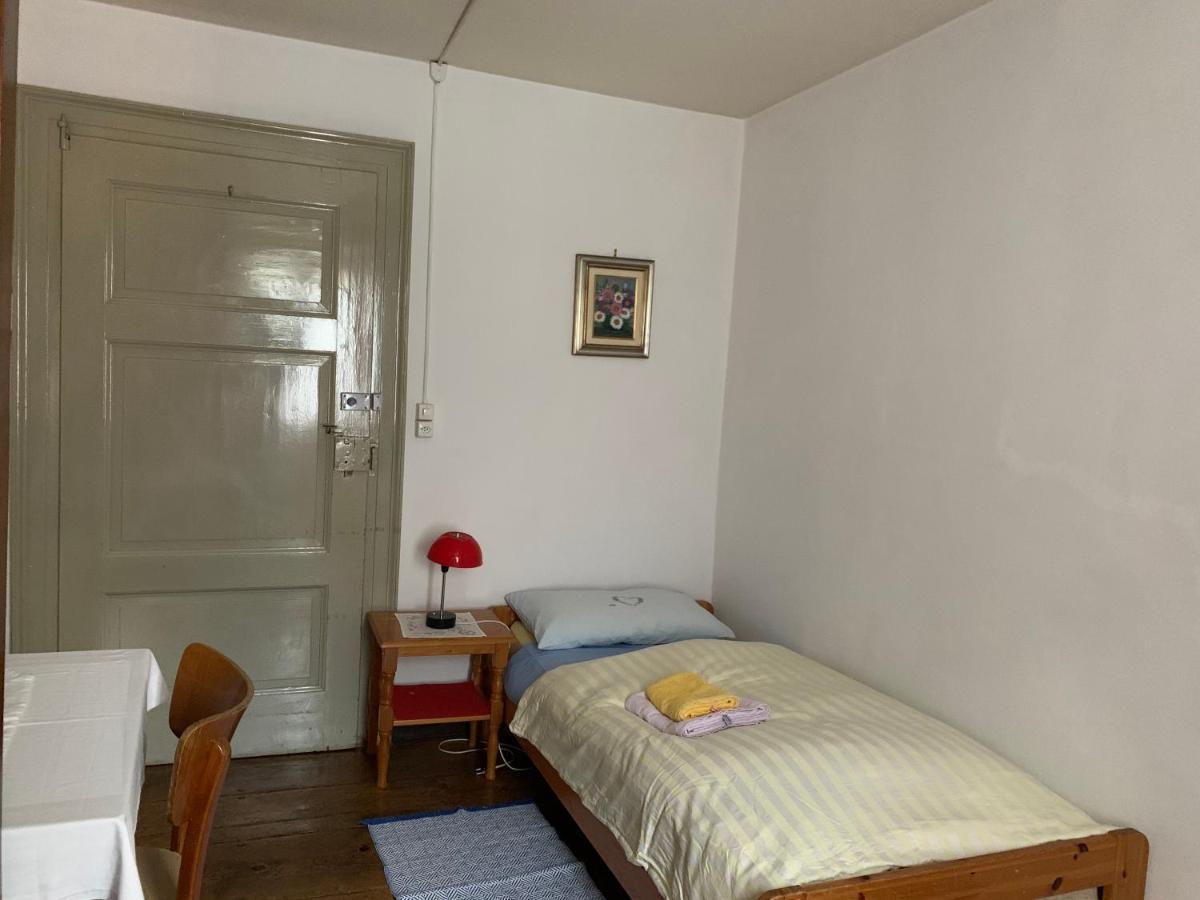 Albergo Calancasca Ristorante Jaipur Grono Екстериор снимка